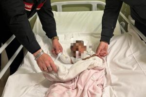 Catania, Carabinieri salvano una neonata di 5 mesi: in TSO la madre che tentava di soffocarla