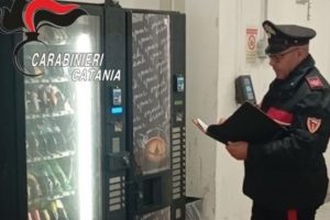 Paternò, tentato furto a distributore automatico in ospedale: bloccato 38enne pregiudicato