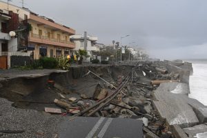 Ciclone Harry, per la Sicilia dal Governo solo 33 milioni contro danni da 1,5 miliardi: per i primi interventi