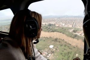 Meloni in Sicilia: "Dl in arrivo per i danni del maltempo". Al sindaco di NIscemi: “Governo agirà velocemente”