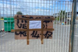 Paternò, chiusa da 15 giorni l’isola ecologica: discariche abusive in aumento