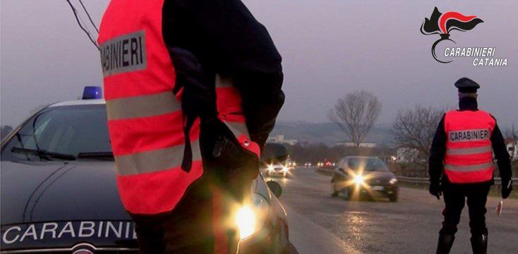 Belpasso, 21enne di Misterbianco fugge al posto di blocco: arrestato per resistenza a pubblico ufficiale