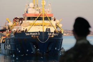 Doppia vittoria per Sea-Watch: dal Tribunale di Palermo risarcimento da 76mila euro e Catania revoca il fermo della nave