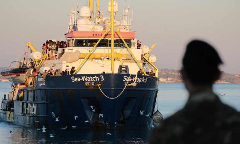 Doppia vittoria per Sea-Watch: dal Tribunale di Palermo risarcimento da 76mila euro e Catania revoca il fermo della nave