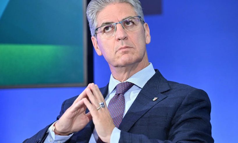RaiSport, Petrecca lascia (dopo l'ultima cena) e la redazione smette di fare sciopero