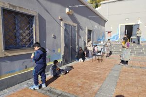 Librino, nasce l'associazione dei genitori A.G.O. per contrastare la povertà educativa: inaugura l'artista siriana Diala Brisly