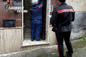 Bronte, coniugi rubavano energia elettrica con allaccio abusivo: 40mila euro il danno