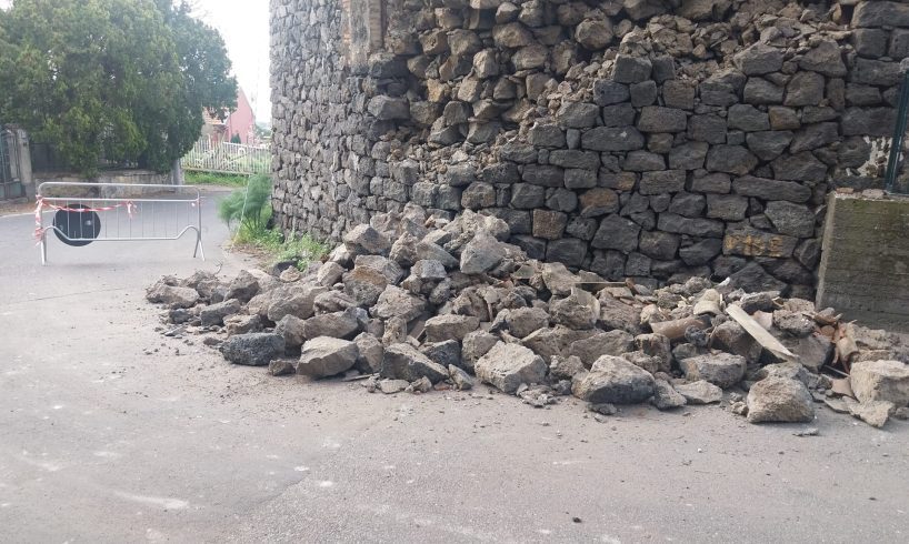 Ragalna, terremoto: oltre 600 segnalazioni di danni. “Causato dalla faglia Calcerana”