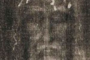 La Sacra Sindone fa tappa a Catania: conferenza con i massimi esperti al Santuario dei Minoriti