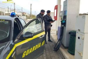 Carburanti, via al taglio delle accise: controlli a tappeto sui prezzi