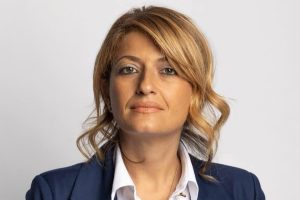 Campagna elettorale a Mascali, la candidata sindaca attacca: “Fango e insulti, gesto vile contro di me donna”