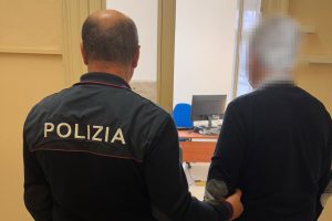 Catania, paura per un 90enne scomparso: lo cercano per ore, lo trovano vicino a uno svincolo trafficato