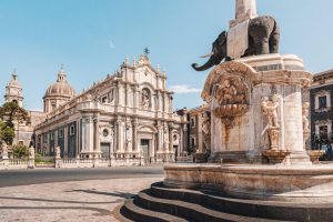 Catania da record, terza città più prenotata per Pasqua 2026: dietro solo a Barcellona e Parigi