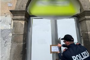 Adrano, sala scommesse chiusa per 7 giorni: ritrovo abituale di pregiudicati