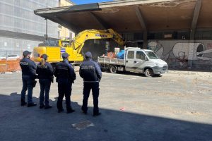 Catania, al via la demolizione dell'ex palestra "Pietro Lupo": area chiusa al traffico