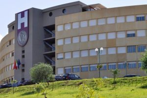 Due anni e mezzo per una colonscopia, quasi due per una mammografia: Lentini capitale dell'incubo liste d'attesa in Sicilia