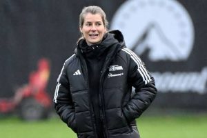Calcio, dalla panchina dell'U19 alla Bundesliga maschile: l'Union Berlino sceglie una donna per la missione salvezza