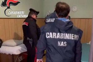 Bronte, si spacciava per medico ma era solo massofisioterapista: denunciata 39enne (VIDEO)