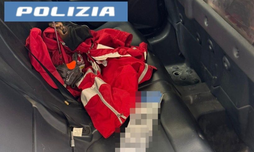 Catania, ladri con la divisa della Croce Rossa per svaligiare una casa: una cittadina insospettita li fa arrestare