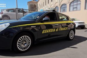 Catania, svuotavano le società e tenevano le merci: 4 misure cautelari, 6 aziende sequestrate