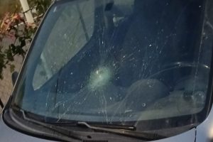 Paternò, pedone di 68 anni investito lungo Corso Sicilia: sfonda il parabrezza ma non è grave