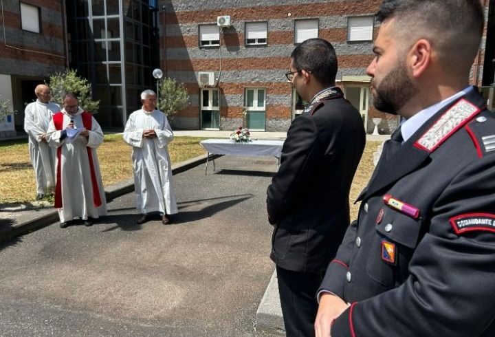 Sant’Agata a Bronte: le reliquie del Braccio accolte dalla caserma dei Carabinieri per il 900° anniversario