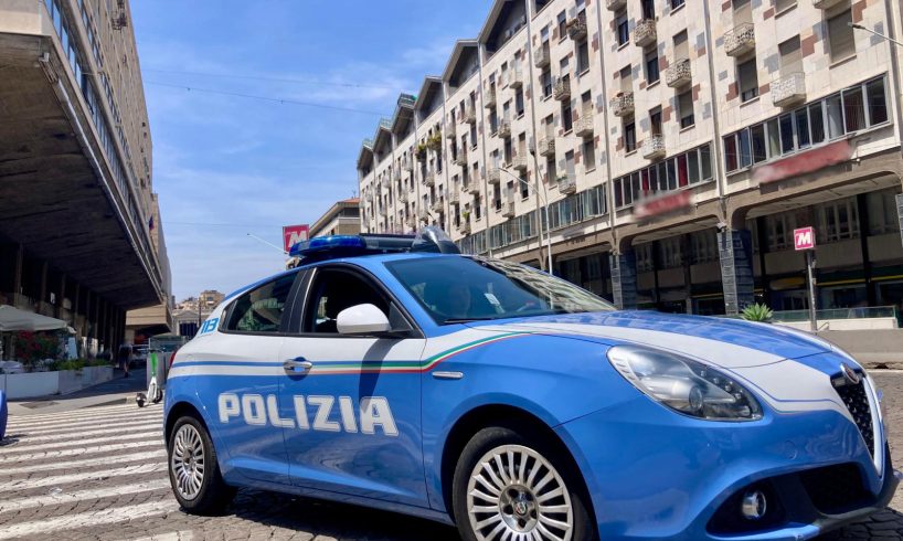 Catania, minaccia dipendente di un B&B con una bottiglia di vetro: arrestato 22enne tedesco