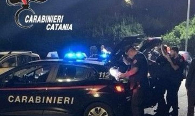 Audi rubata scoperta a Paternò: 4 persone a bordo, denunciato il conducente 43enne