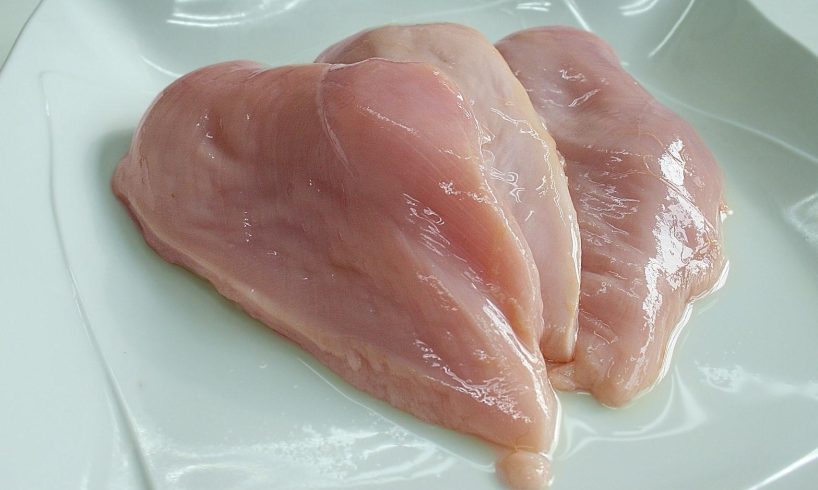 Catania, quattro petti di pollo e una fuga in auto: finisce male la spesa “creativa” di una coppia di ladri