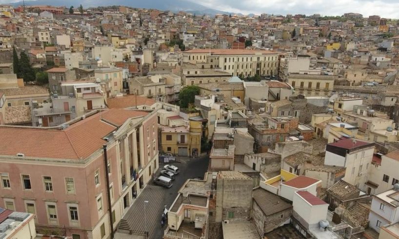 Ballottaggi in Sicilia: solo tre città sopra i 15mila abitanti tornano al voto. Ad Agrigento, Bronte e Ispica si decide il sindaco