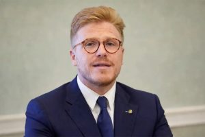 Comunali, La Vardera: “Centrodestra in crisi. Non faremo accordi con nessuno”