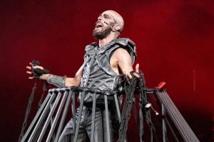 Prometeo incatenato nel cuore di Catania: il teatro classico torna sopra l’Amenano