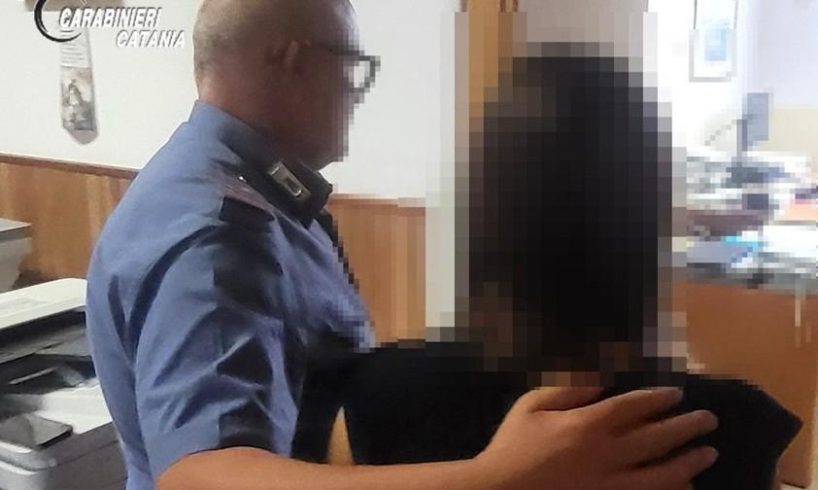 Pedara, perseguita l'ex compagna sotto casa: 32enne arrestato in flagranza
