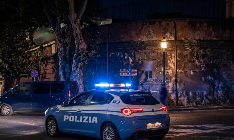 Catania, tenta di rubare il pluviale di un palazzo comunale: 48enne arrestato in flagranza