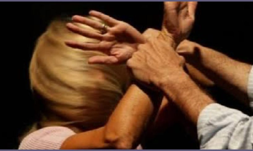 Catania, fermato 30enne per tentato omicidio della compagna: suo padre aveva accoltellato l'ex moglie nel rione Picanello (VIDEO)