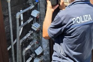 Paternò, allacci abusivi alla rete idrica: 6 denunciati, accertamenti in 20 utenze