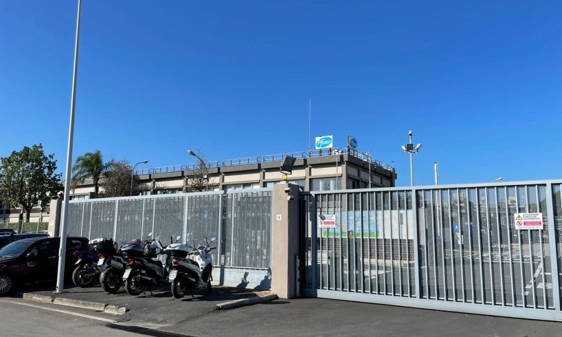 Vertenza Pfizer Catania, i sindacati attaccano: "La politica locale non può più nascondersi"