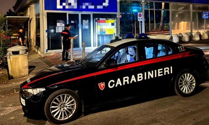 Pedara, tentato colpo a un supermercato: Carabinieri sventano l'esplosione e mettono in fuga i ladri