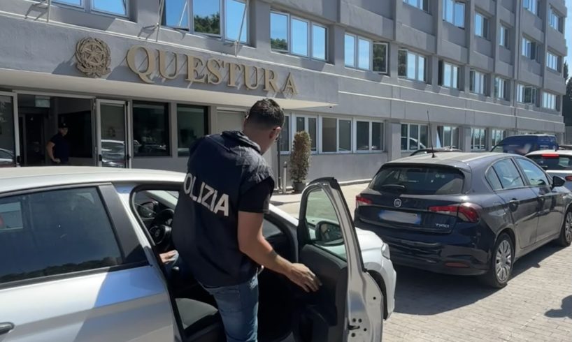 Catania nel mirino della maxi operazione "Alto impatto": 15 arresti, sequestrati fucile AK-47 e 19 kg di droga (VIDEO)