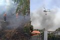 Ragalna, incendio doloso devasta il paese: case evacuate e danni ingenti