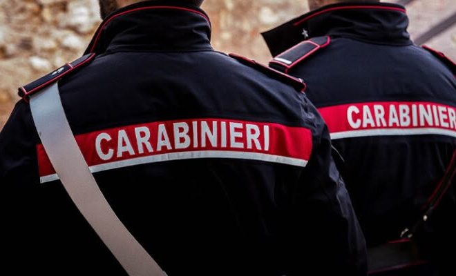 Carabiniere accoltellato a Scordia durante un intervento: 25enne arrestato