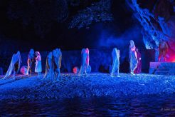 Gole dell'Alcantara, l'Inferno di Dante fa il tutto esaurito: "Così la Sicilia riparte dalla sua bellezza"