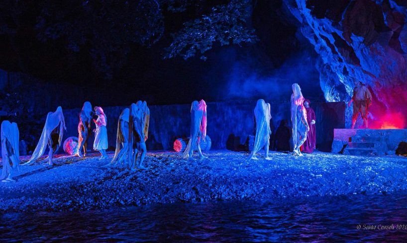 Gole dell'Alcantara, l'Inferno di Dante fa il tutto esaurito: "Così la Sicilia riparte dalla sua bellezza"