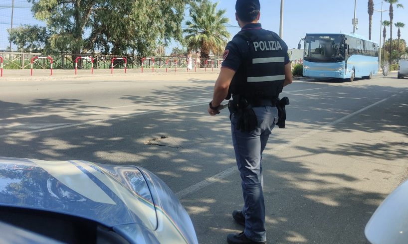 Catania, guida ubriaco sulla Playa con cocaina in auto: 52enne di Bronte fermato dalla Polizia